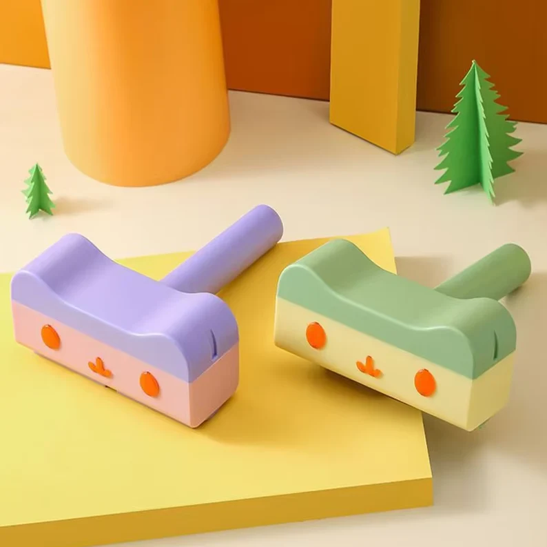 Aspirateur Jouet pour Chat - Adorable Attrape - Poussière pour les Poils de Chat et le Soin du Pelage