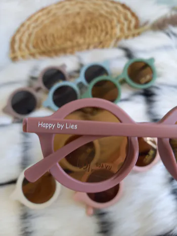Lunettes Rétro, Happy by Lies – Image 3